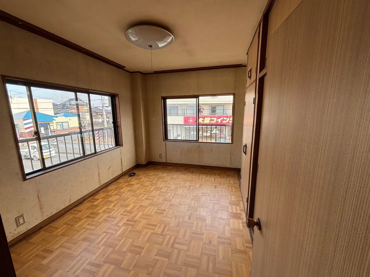 埼玉県春日部市の残置物回収後の洋室