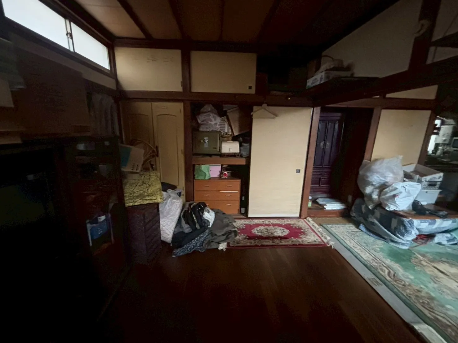 練馬区の残置物撤去前のリビング