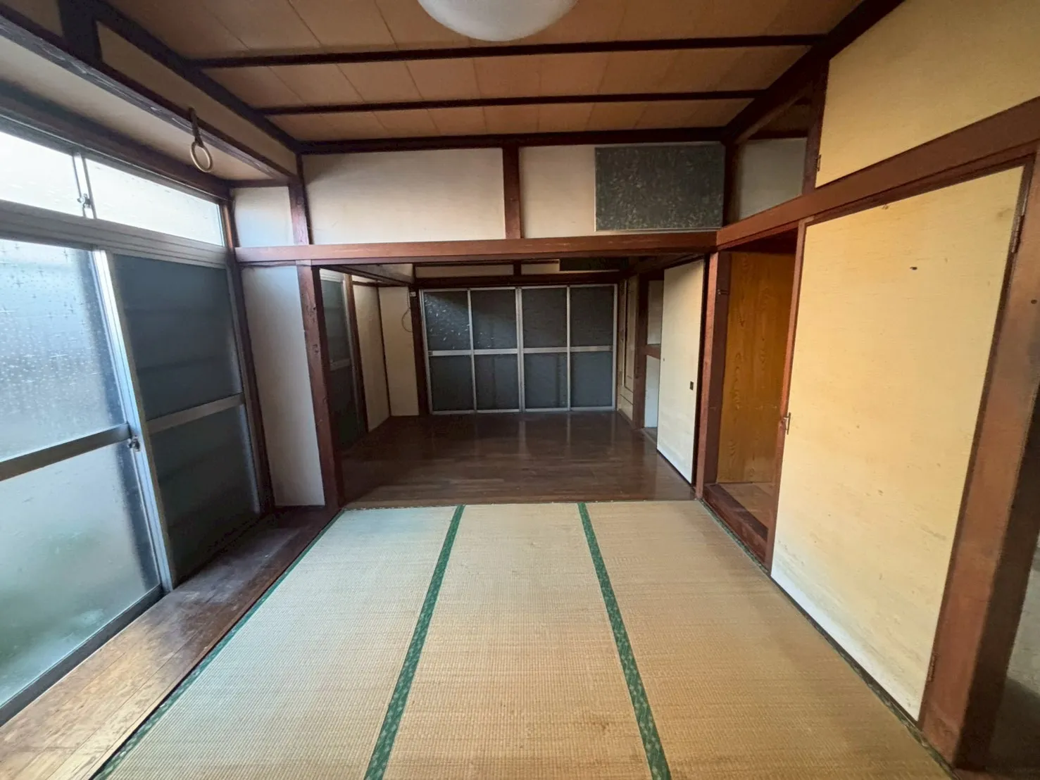 練馬区の残置物撤去後のリビング