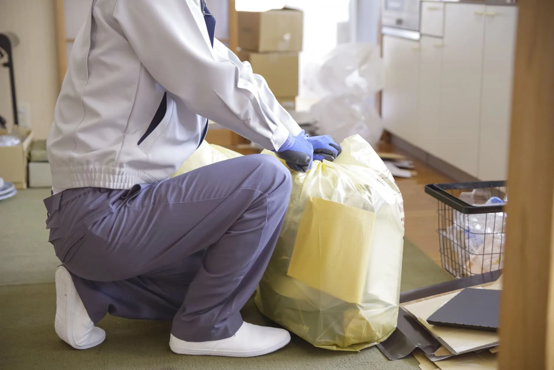 不用品回収のエスフロ東京のサービス｜ゴミ屋敷清掃
